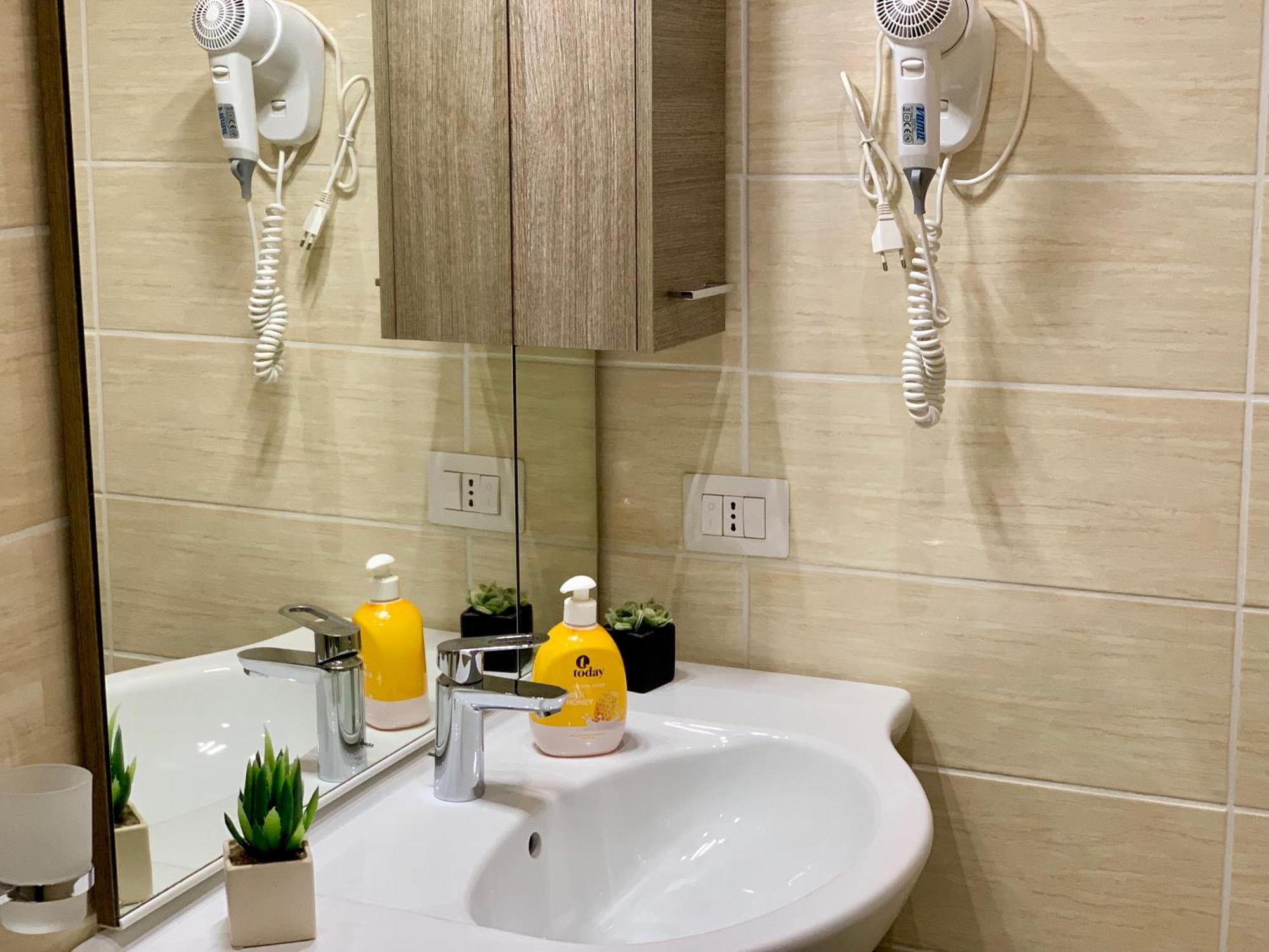 Largo Cannizzaro Apartments Mazzeo Extérieur photo